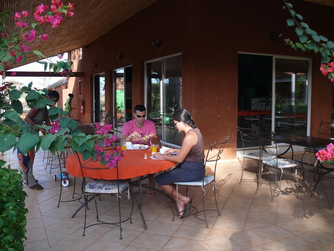 Baobab Soleil Hotel Sindia Luaran gambar